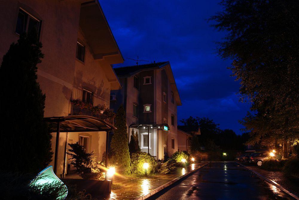 Villa Forest Beograd Eksteriør bilde