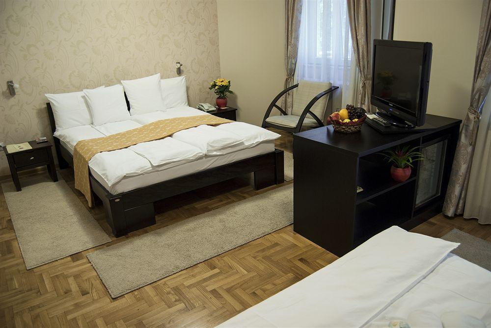 Villa Forest Beograd Eksteriør bilde