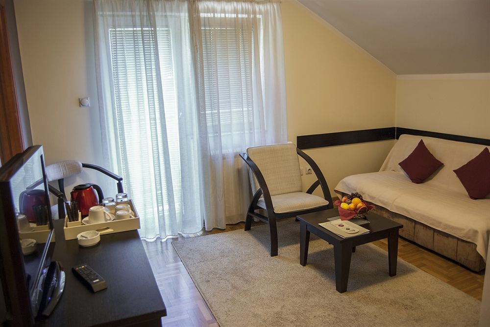 Villa Forest Beograd Eksteriør bilde